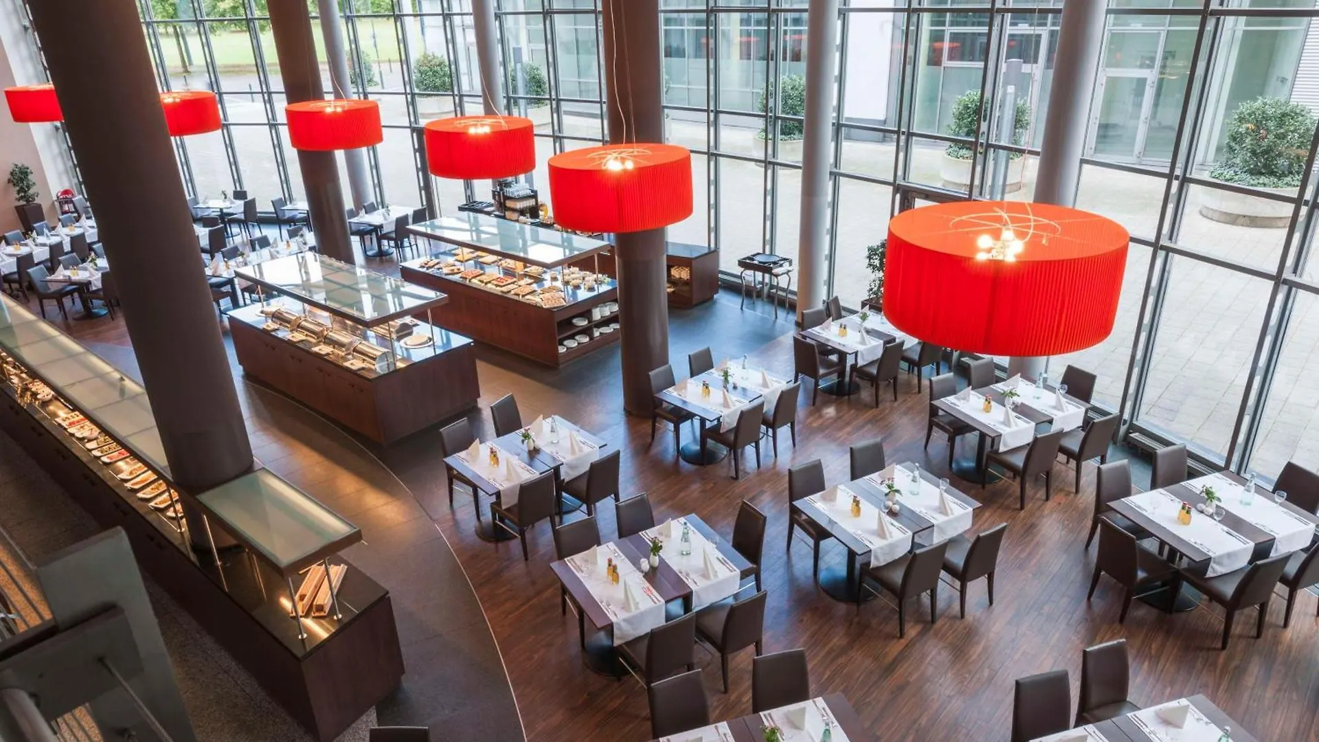 **** Hotell Nh Duesseldorf City Tyskland