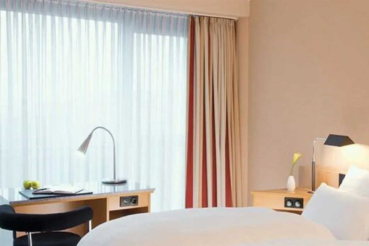 Nh Duesseldorf City Hotell