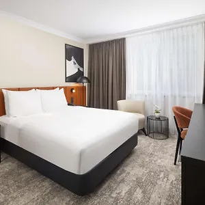 Hilton Otel